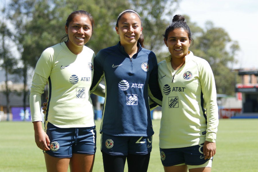 Dorián Hernández y Heidi González con Cassandra Cuevas