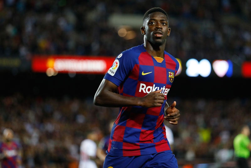 Dembélé en un juego con el Barcelona