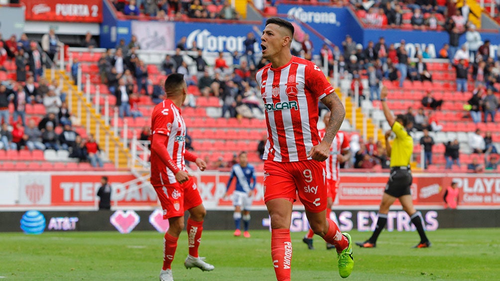 Mauro Quiroga, en festejo con Necaxa