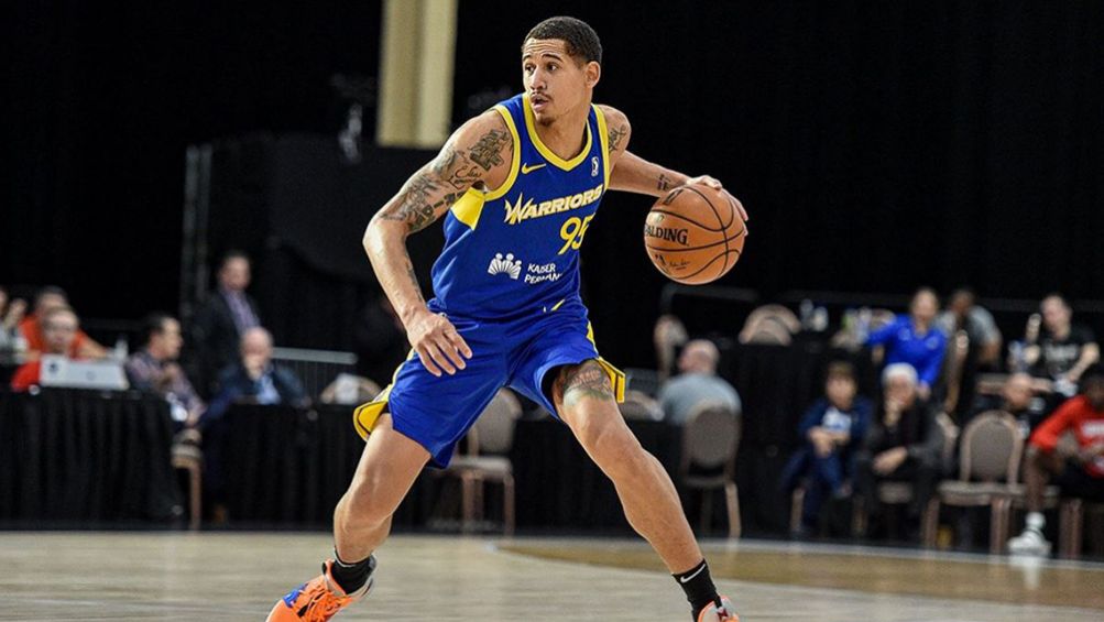 NBA: Juan Toscano debutó con Warriors en derrota frente a Lakers