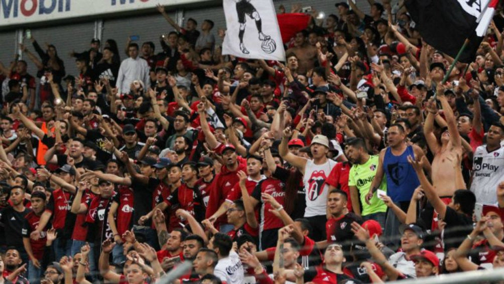 Afición del Atlas durante el juego ante Puebla 