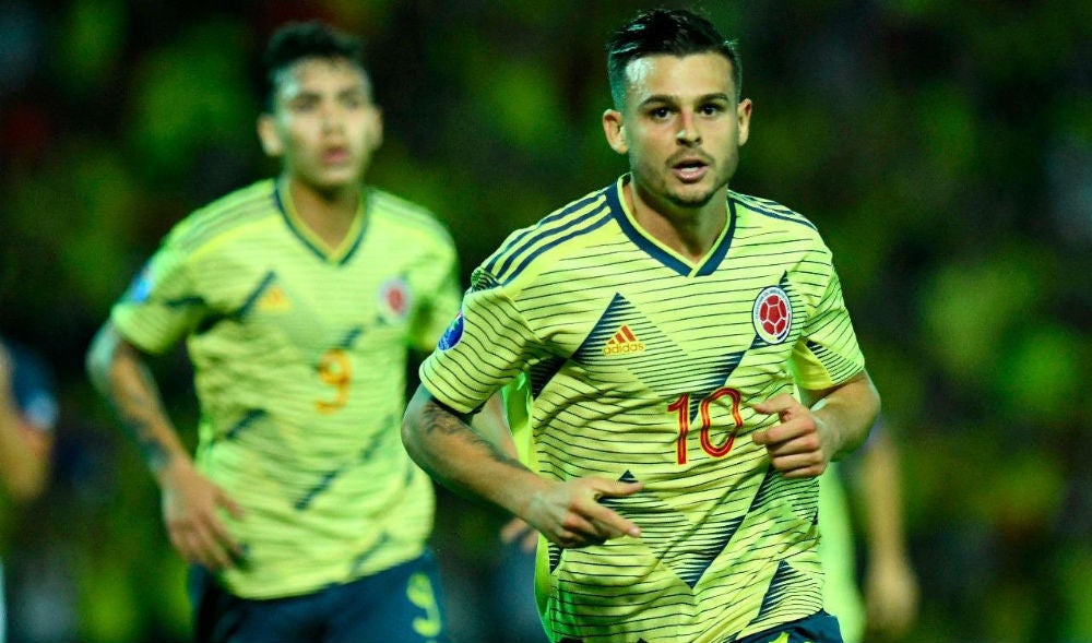 Nicolás Benedetti durante un partido con Colombia