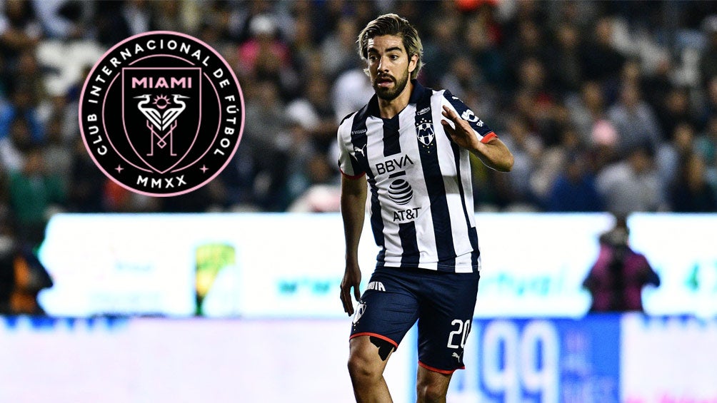 Rodolfo Pizarro durante un juego de Rayados