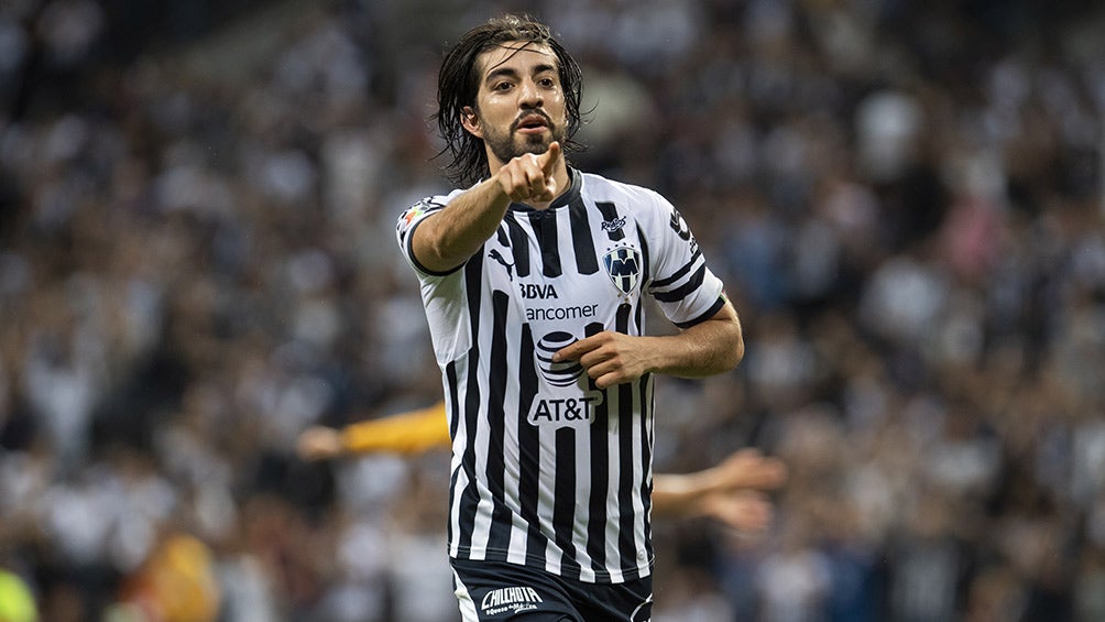 Rodolfo Pizarro se despidió de Rayados