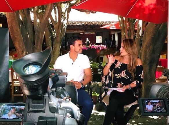 Oswaldo Alanís y Paulina García Robles en una entrevista