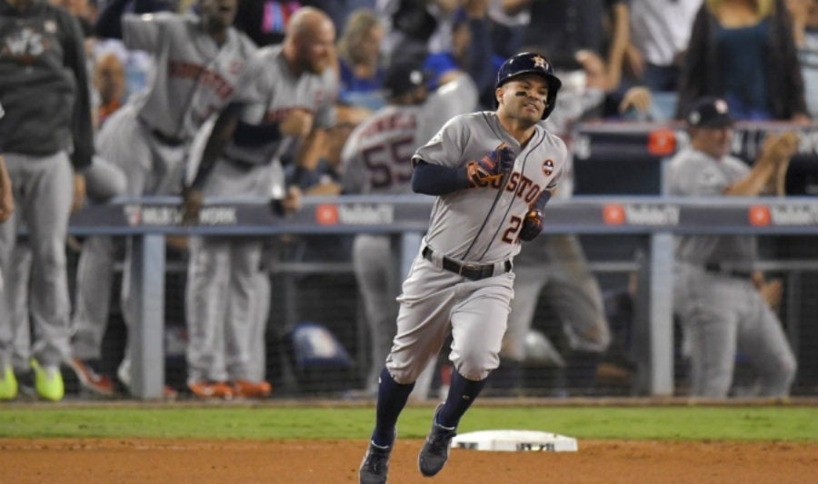 José Altuve durante la Serie Mundial 2017