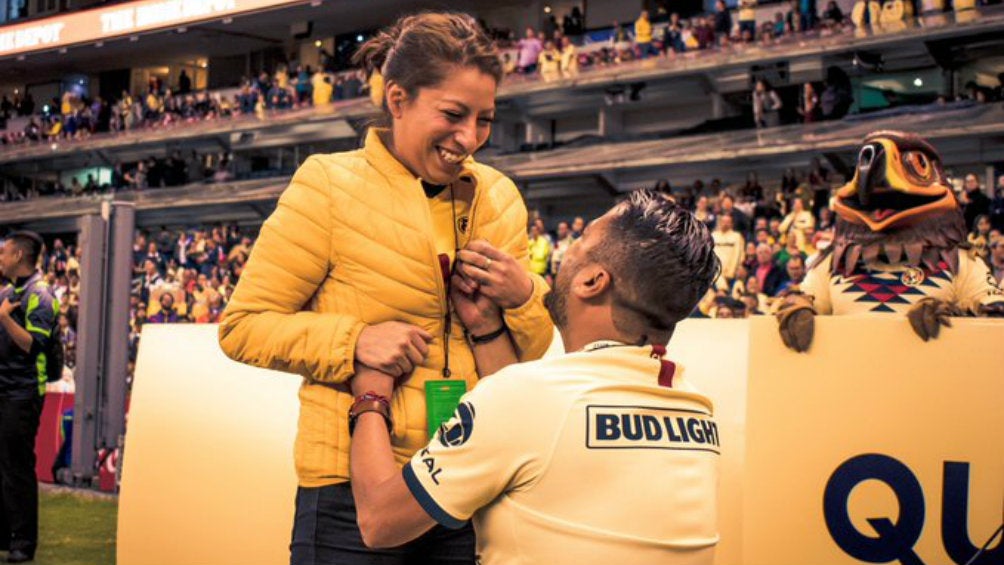 América vs Atlas, testigo de propuesta de matrimonio