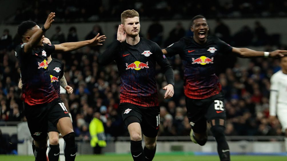 Timo Werner festeja su gol ante el Tottenham