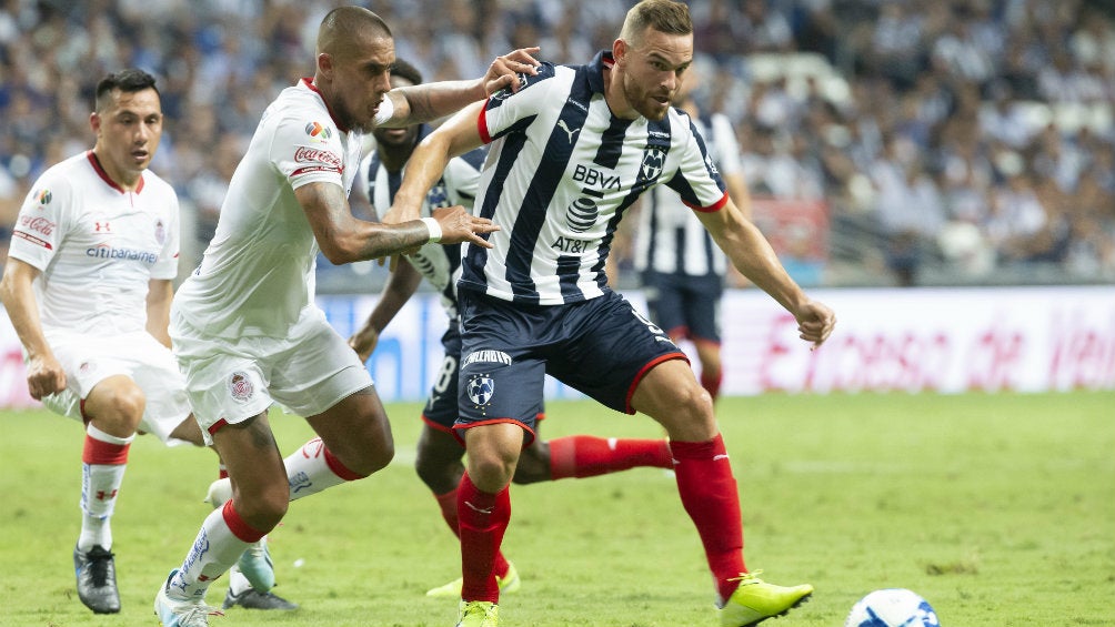 Vincent Janssen, durante un juego entre Rayados y Toluca