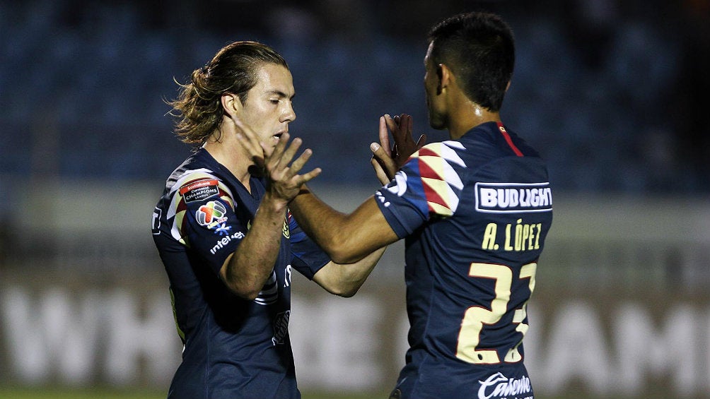 Córdova, durante el juego contra el Comunicaciones de Guatemala