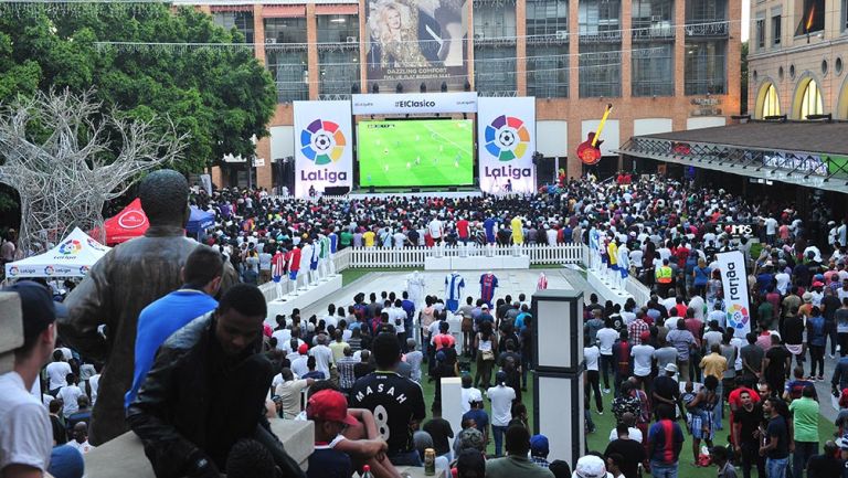 La experiencia del fan fest del Clásico de España