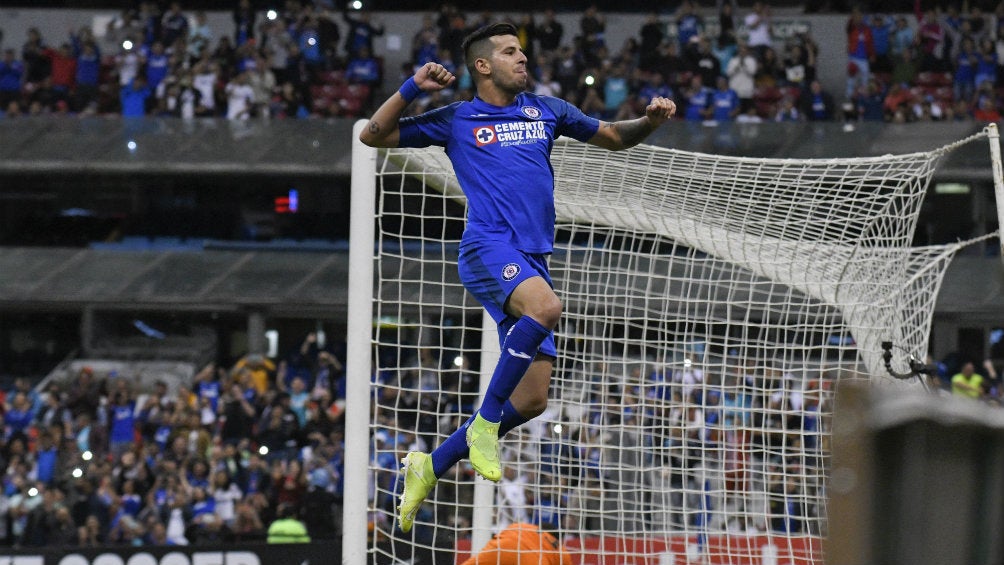 Cruz Azul: Pablo Cepellini festeja un gol con La Máquina 