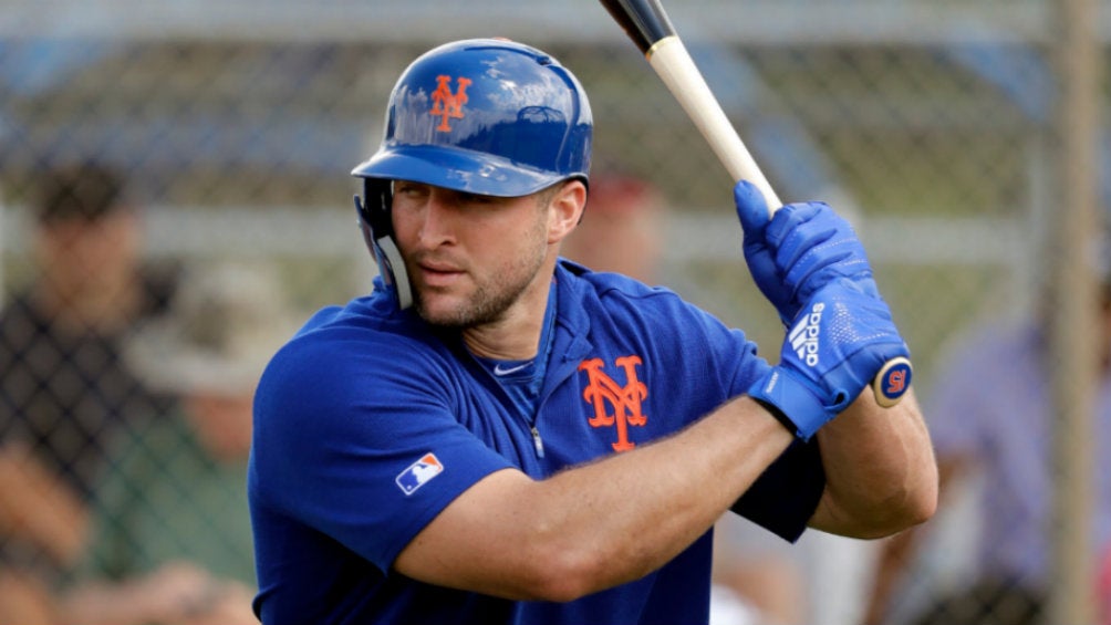 Tim Tebow exQB de la NFL jugará beisbol con Filipinas rumbo al Clásico Mundial