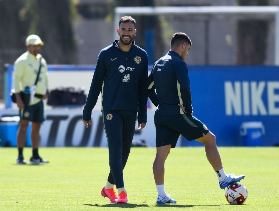 Emanuel Aguilera, durante un entrenamiento de las Águilas