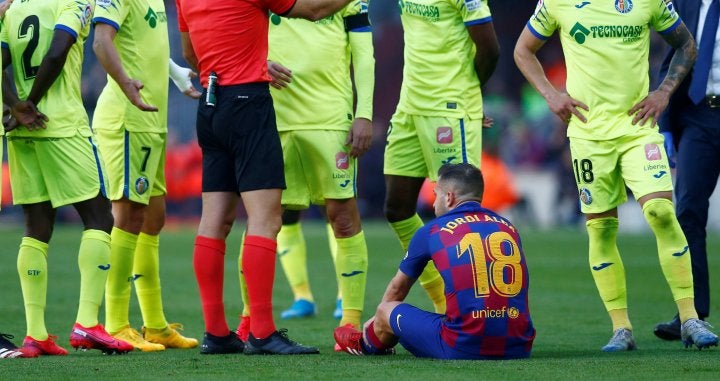 Jordi Alba en el momento de su lesión 