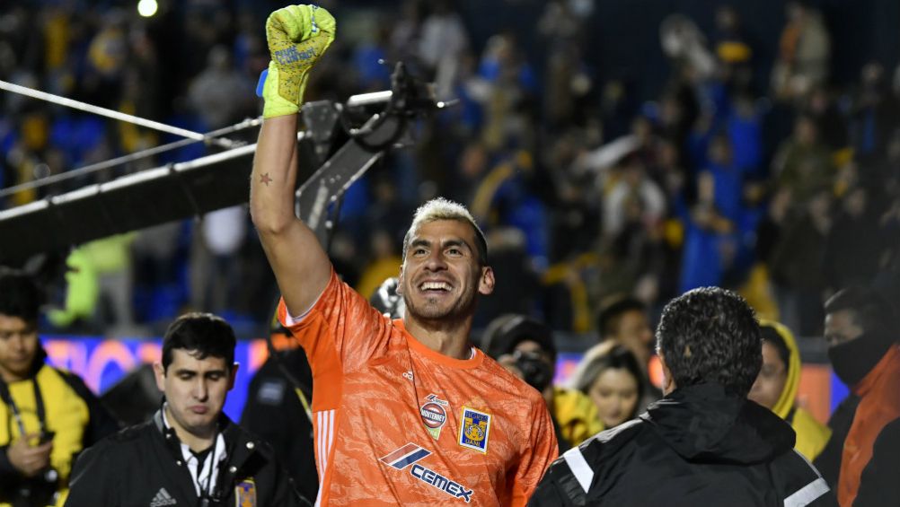 Nahuel Guzmán celebrando su anotación 