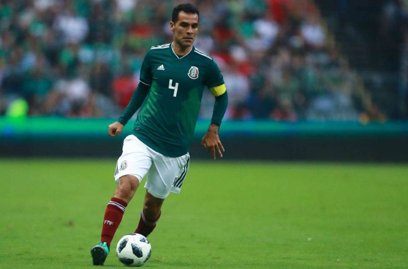 Rafa Márquez jugando con la Selección Mexicana