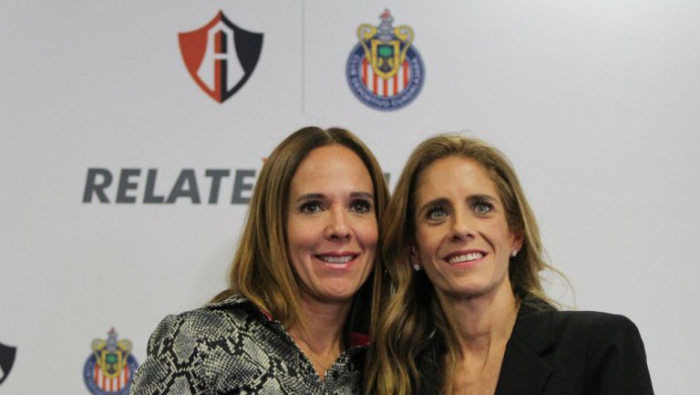 Ana Vázquez de la fundación Vergara y Laura Irraragorri en conferencia de prensa