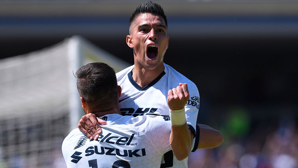 Álvarez, en festejo de gol en Ciudad Universitaria