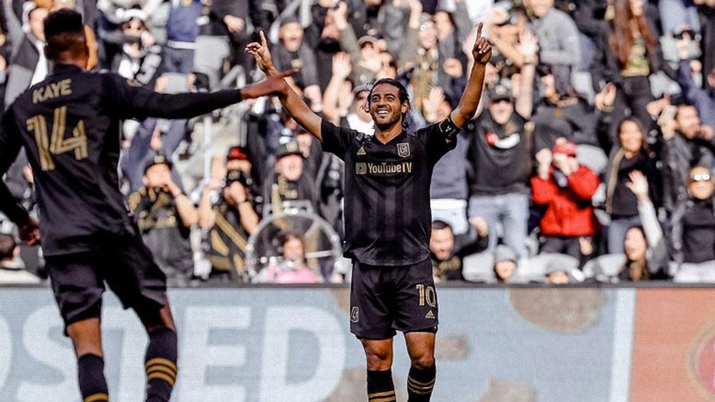 Vela, en festejo de gol con LAFC