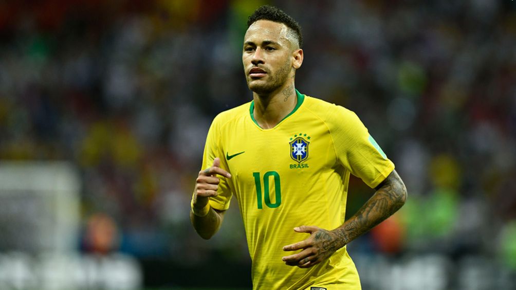 Neymar durante un partido con la selección de Brasil