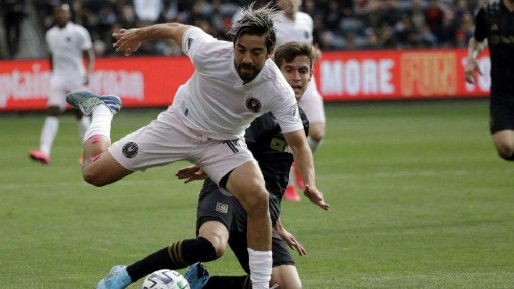 Pizarro en partido contra LAFC 