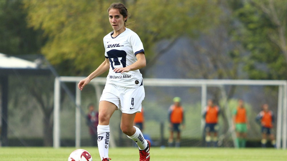 Deneva Cagigas, jugadora de Pumas Femenil