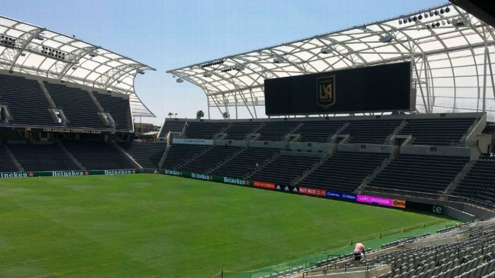 LAFC vs Cruz Azul se jugaría sin público por coronavirus