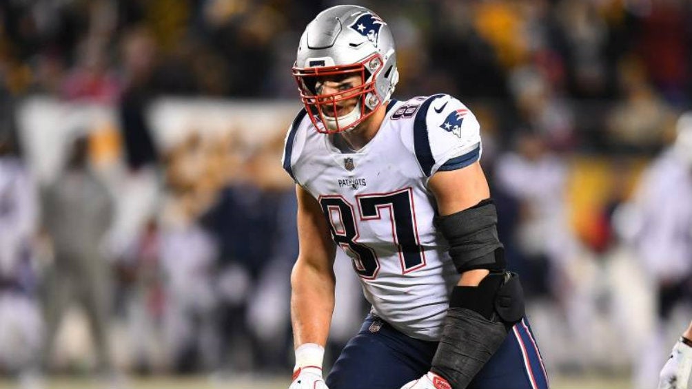 Rob Gronkowski en partido con los Patriots