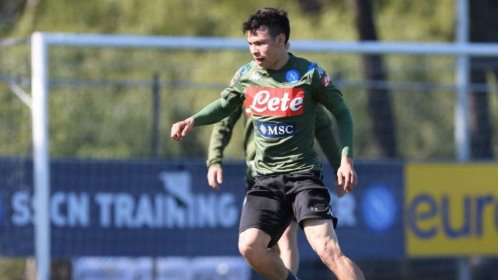 Lozano en un entrenamiento con el Napoli