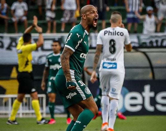 Felipe Melo lanza un grito en un juego de Palmeiras