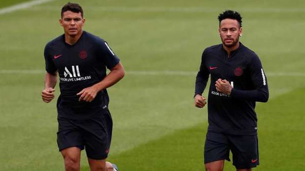 Neymar y Thiago Silva, en un entrenamiento con el PSG