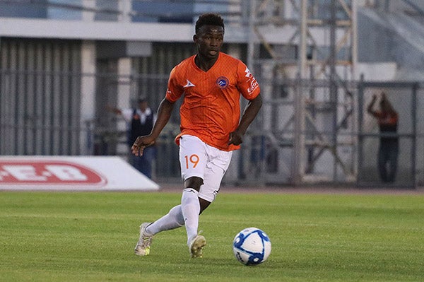 El jugador africano en su paso por Correcaminos 