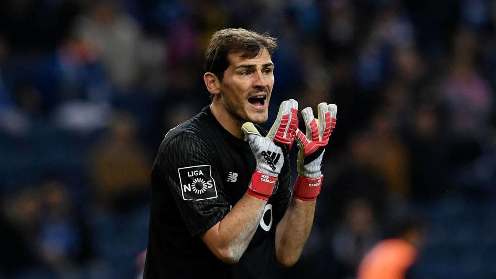 Iker Casillas en partido 