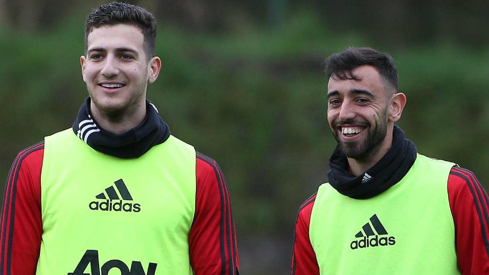 Dalot y Fernandes en un entrenamiento