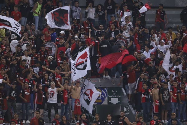 Afición del Atlas en el Estadio Jalisco