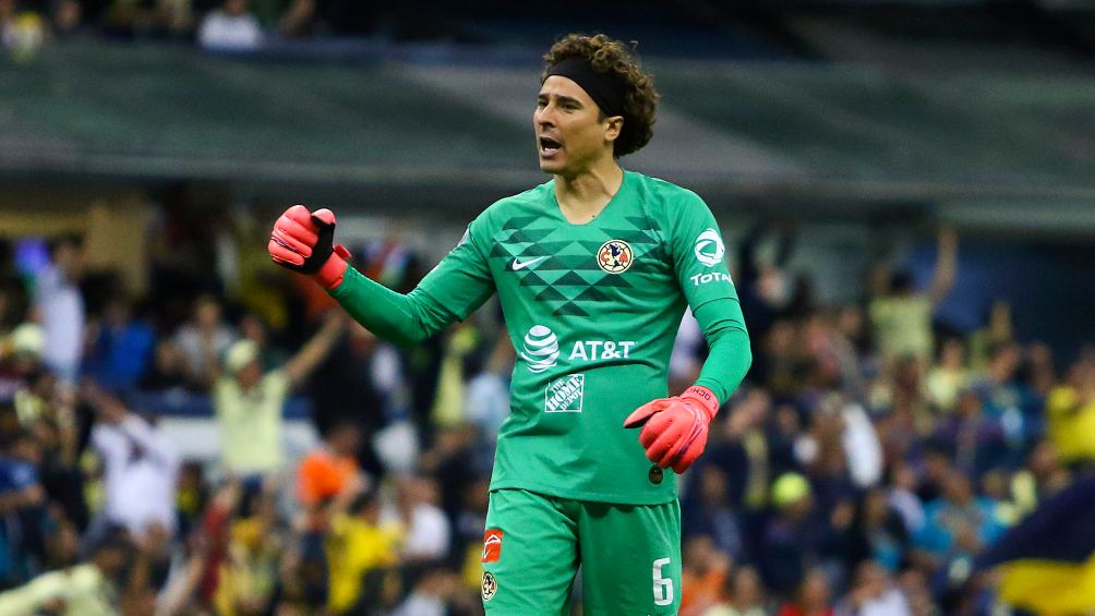 Memo Ochoa participó en el ‘Mucho ojo con el coronavirus’