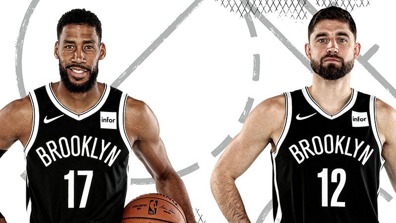 Garrett Temple y Joe Harris, en una foto de los Nets