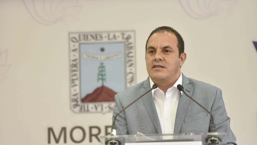 Blanco durante un evento como Gobernador de Morelos