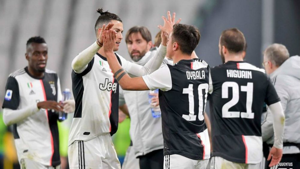 Cristiano y Dybala, en festejo