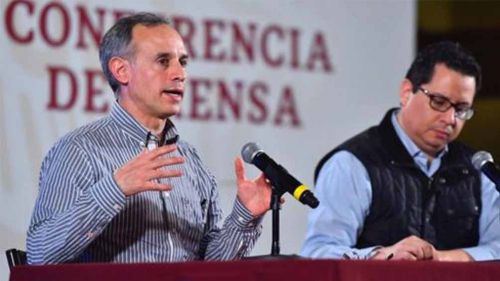 Hugo López-Gatell  en una conferencia de prensa