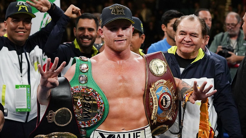 Canelo Álvarez mandó un mensaje a los afectados por el COVID-19