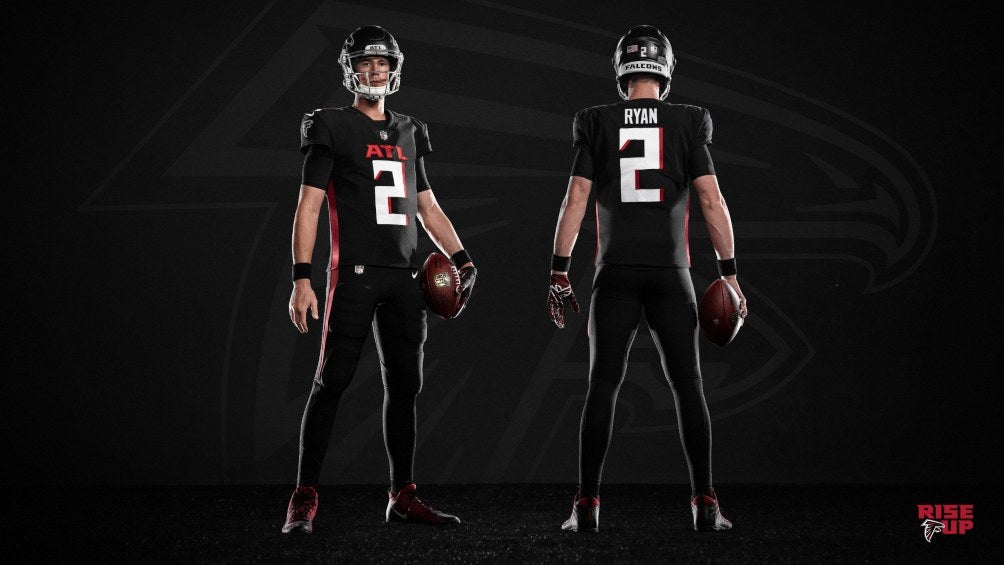 Panthers se burló de los nuevos uniformes de Falcons