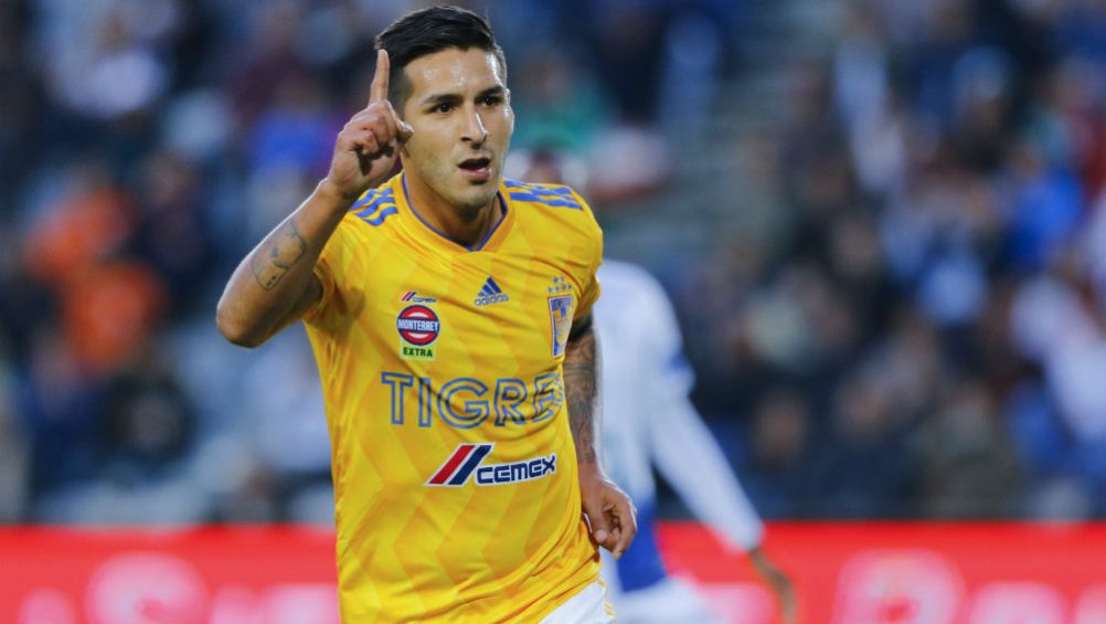 Ismael Sosa como jugador de Tigres