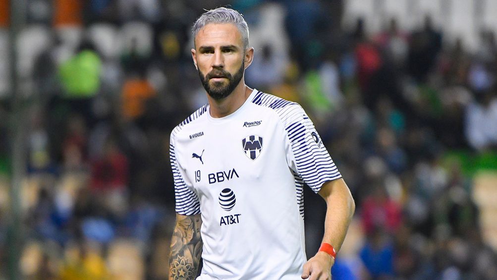 Miguel Layún, durante un juego con Rayados