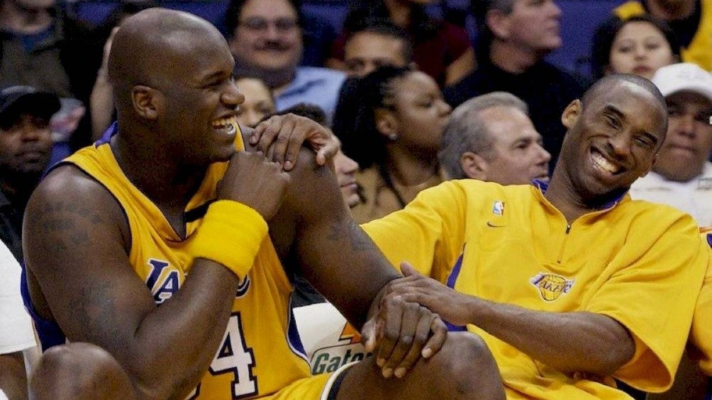 Shaquille O'Neal junto a Kobe Bryant