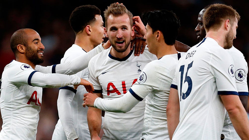 Tottenham revirtió decisión y pagará salarios completos a empleados