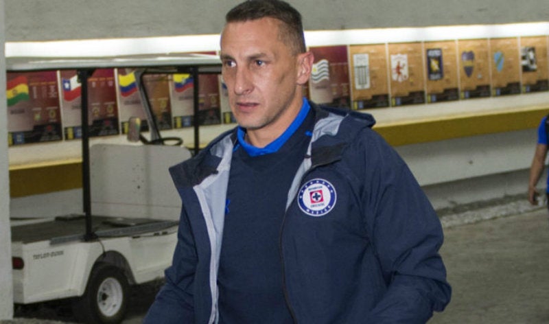 Christian Giménez en su época como jugador de Cruz Azul