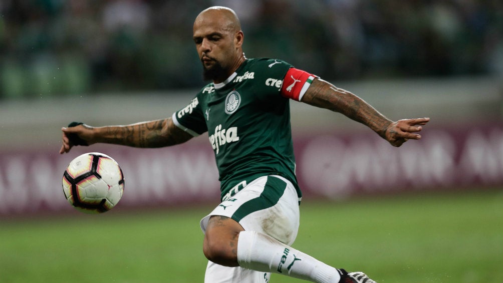 Felipe Melo donó más de seis toneladas de alimentos por COVID-19