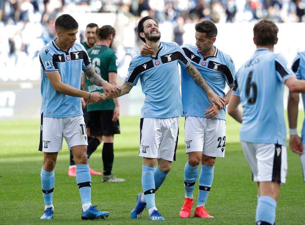 Luis Alberto celebra un gol con la Lazio